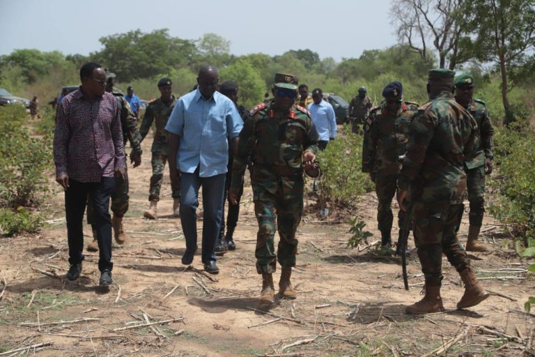 a walk thru sapeillega 24