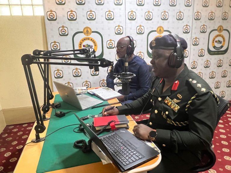 col b and john at gtv 24