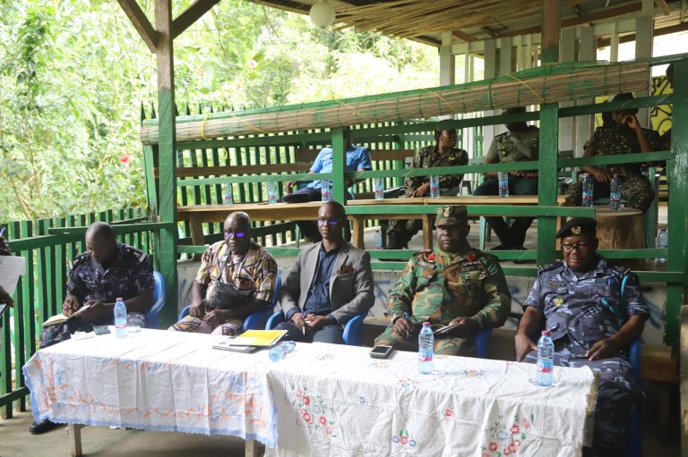 dignitaries at leklebi kame