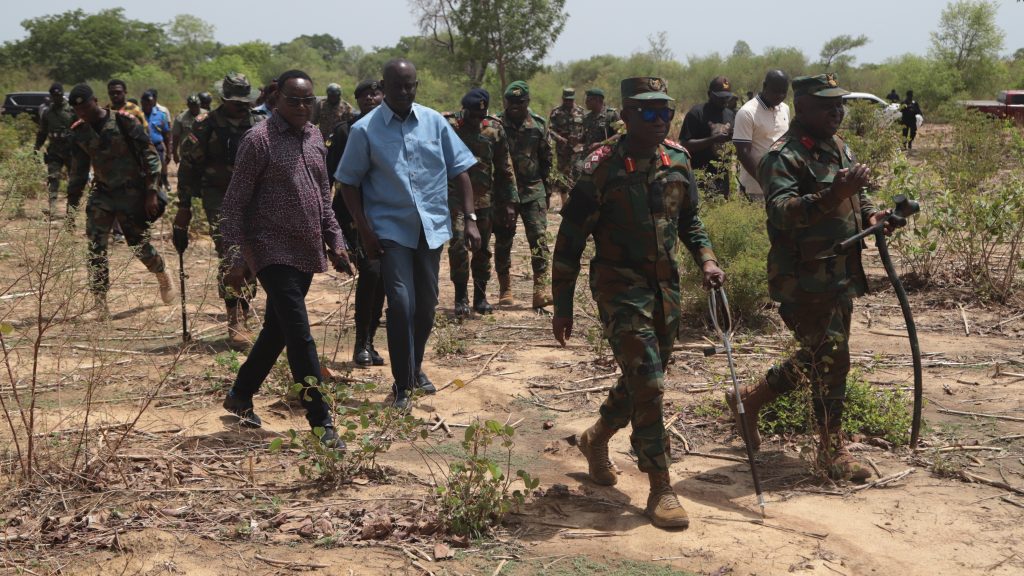 gen kotia with ue minister and others at sapeillega 24