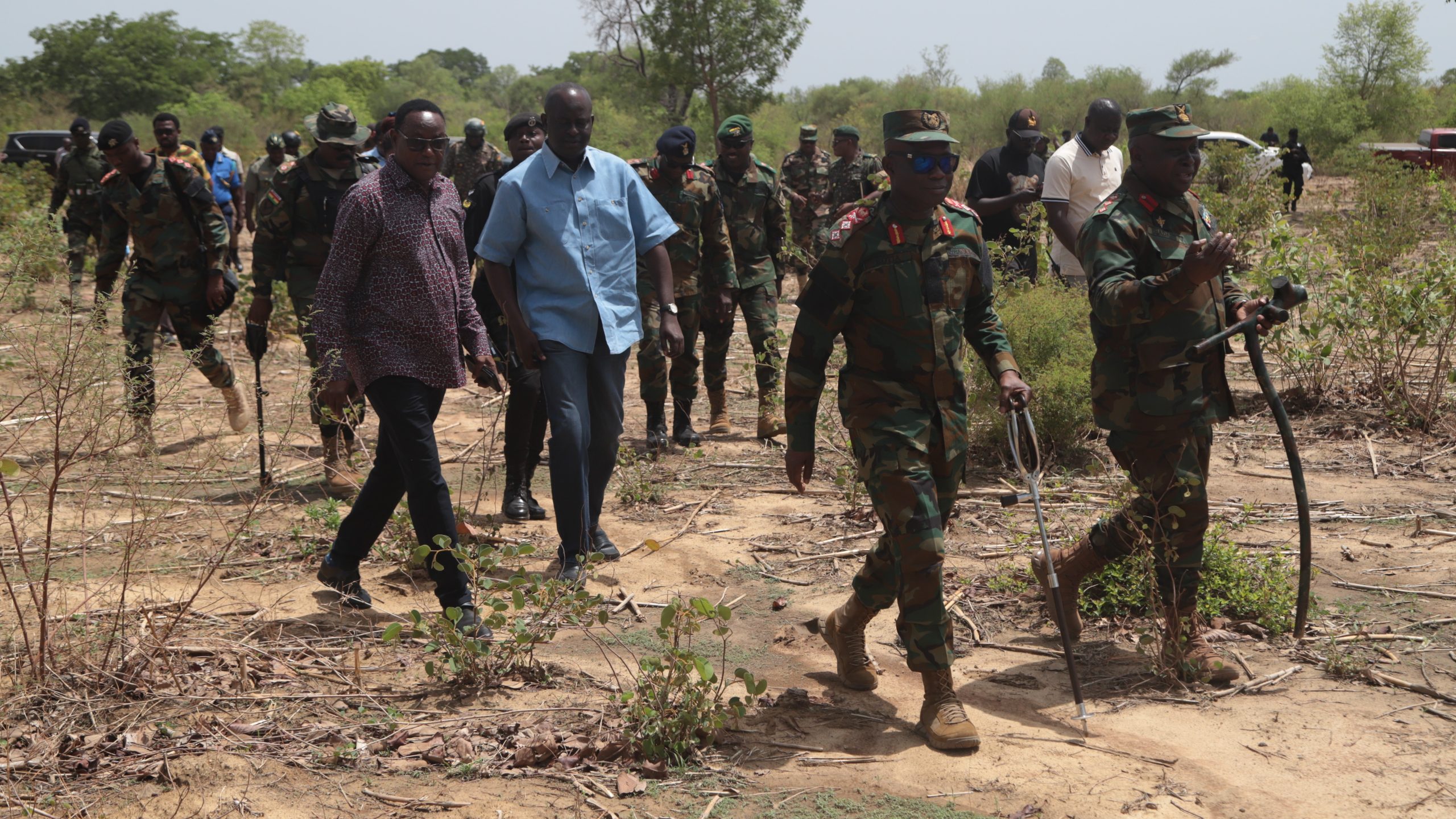 gen kotia with ue minister and others at sapeillega 24