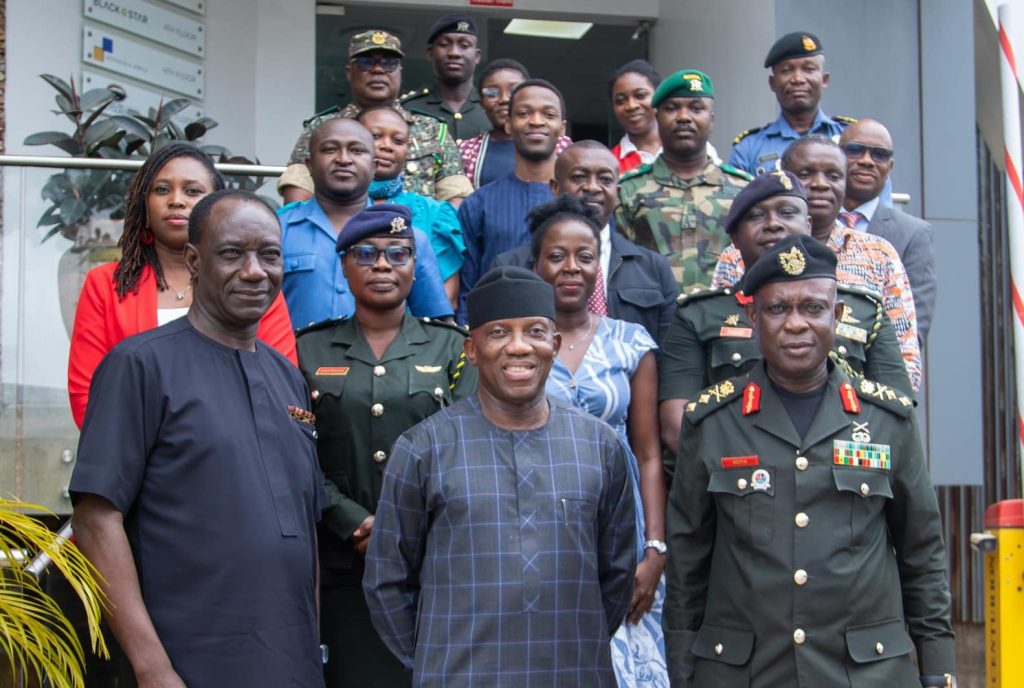 group pic with au political chair 24